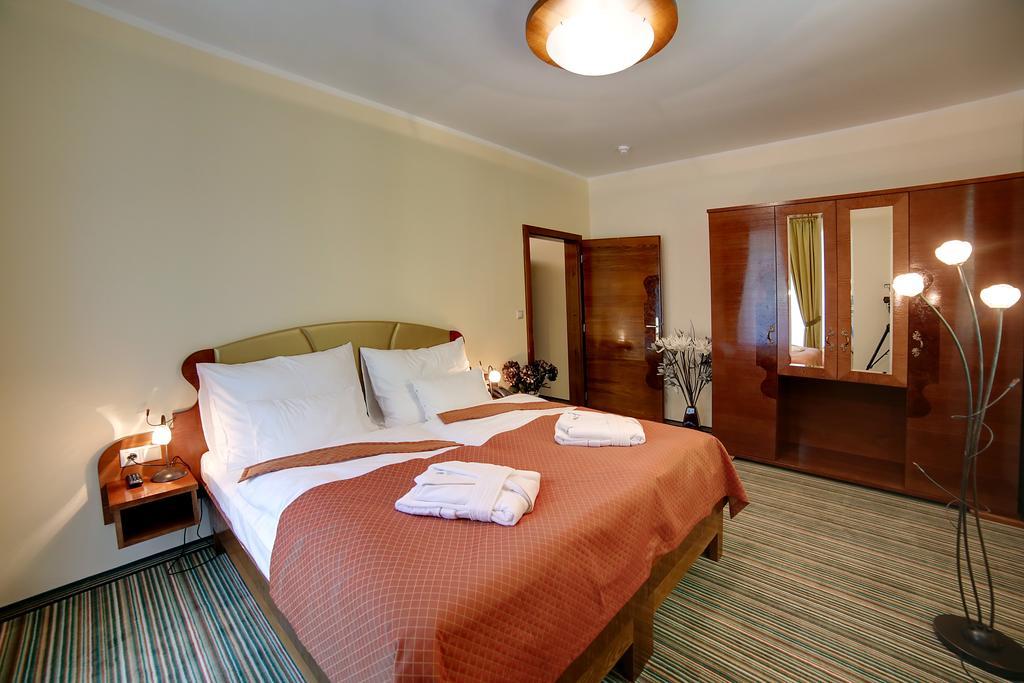 Parkhotel Forest Marianske Lazne Ngoại thất bức ảnh