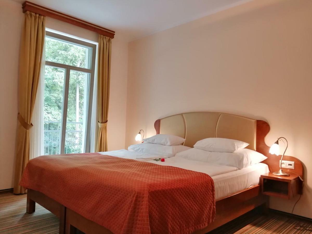 Parkhotel Forest Marianske Lazne Ngoại thất bức ảnh